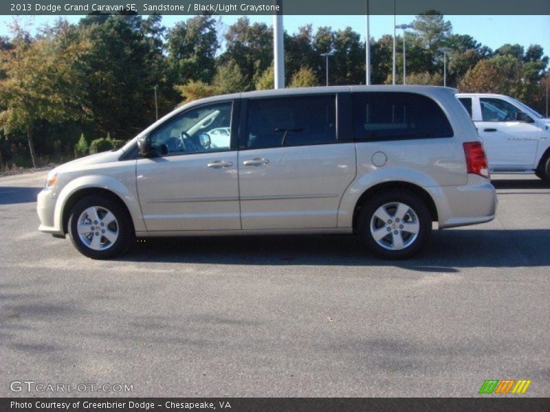 Sandstone / Black/Light Graystone 2013 Dodge Grand Caravan SE