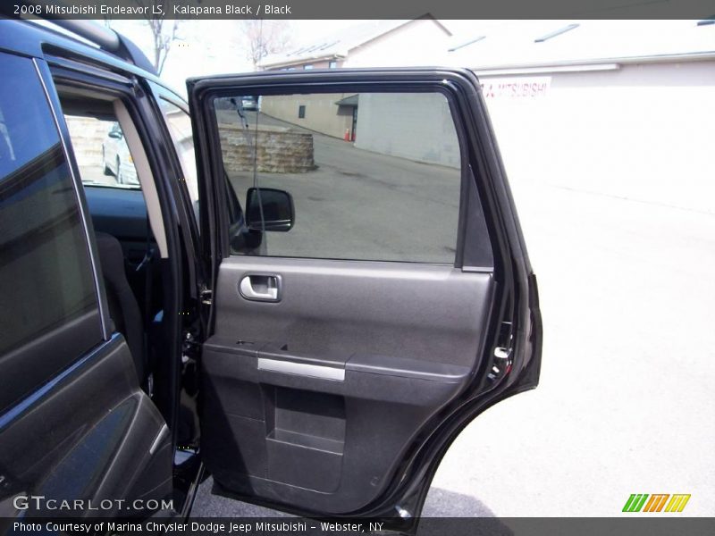 Kalapana Black / Black 2008 Mitsubishi Endeavor LS