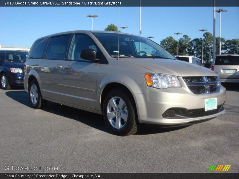 Sandstone / Black/Light Graystone 2013 Dodge Grand Caravan SE