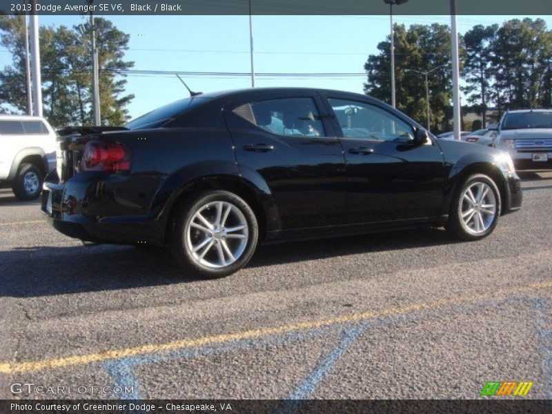 Black / Black 2013 Dodge Avenger SE V6