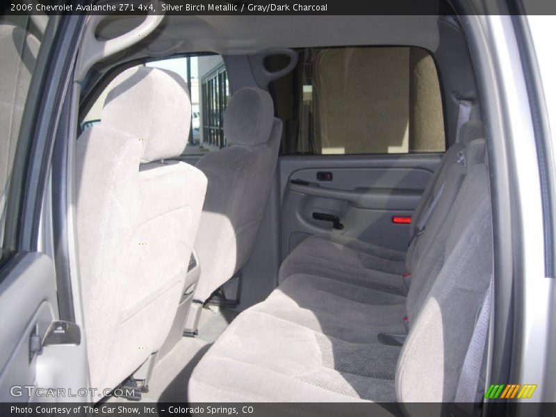 Silver Birch Metallic / Gray/Dark Charcoal 2006 Chevrolet Avalanche Z71 4x4