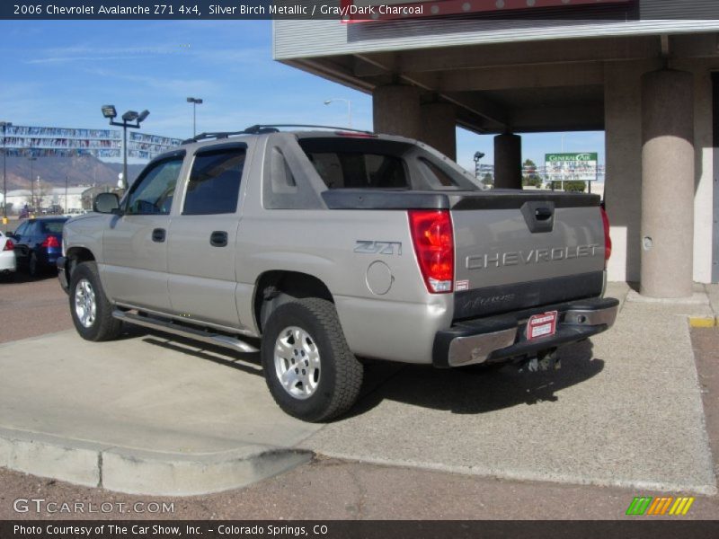 Silver Birch Metallic / Gray/Dark Charcoal 2006 Chevrolet Avalanche Z71 4x4