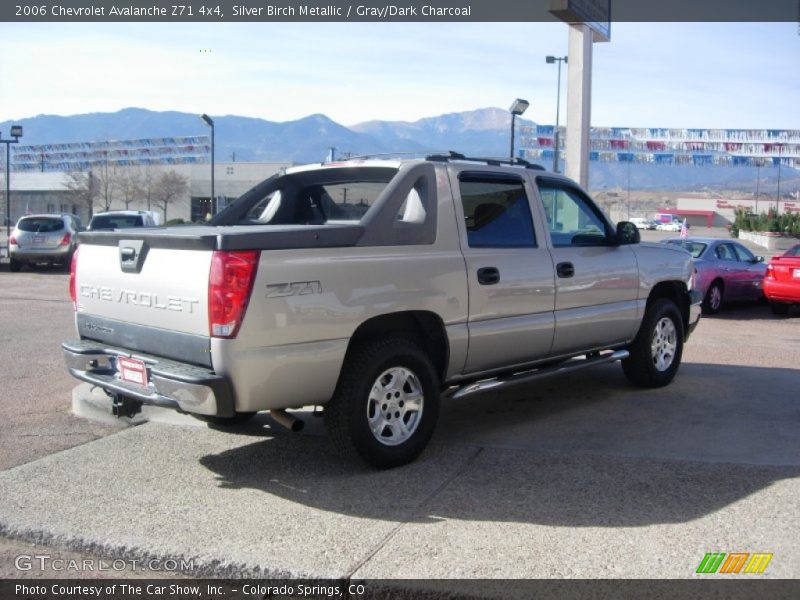Silver Birch Metallic / Gray/Dark Charcoal 2006 Chevrolet Avalanche Z71 4x4