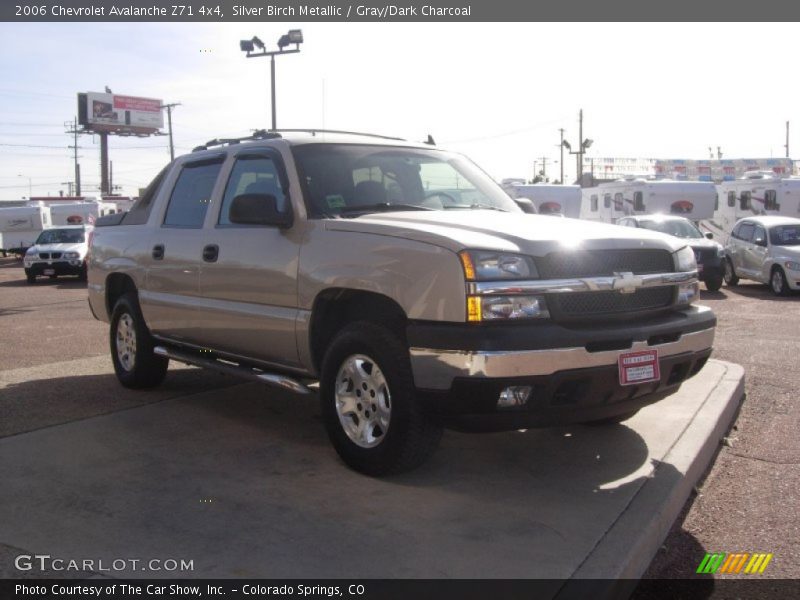 Silver Birch Metallic / Gray/Dark Charcoal 2006 Chevrolet Avalanche Z71 4x4