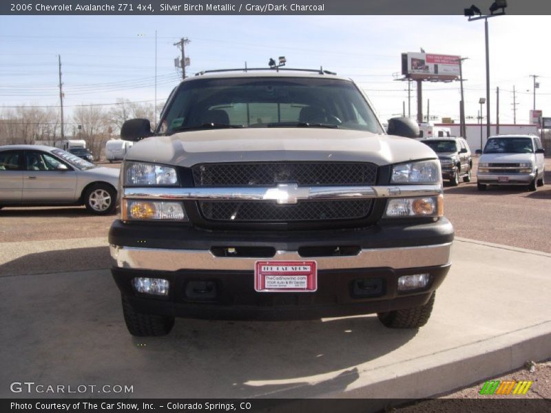 Silver Birch Metallic / Gray/Dark Charcoal 2006 Chevrolet Avalanche Z71 4x4