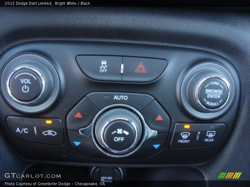 Bright White / Black 2013 Dodge Dart Limited