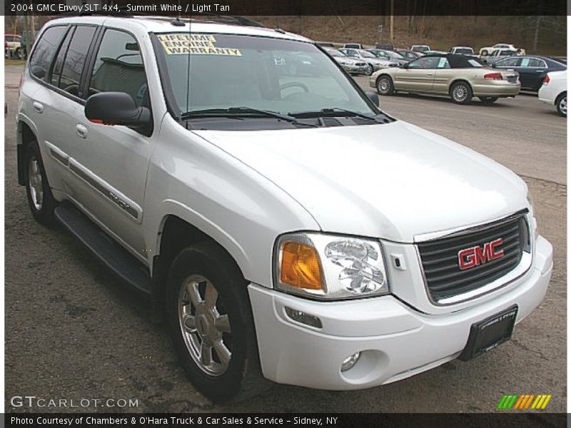 Summit White / Light Tan 2004 GMC Envoy SLT 4x4