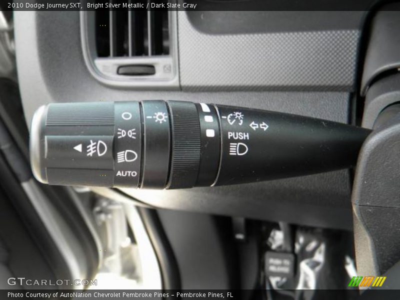 Bright Silver Metallic / Dark Slate Gray 2010 Dodge Journey SXT
