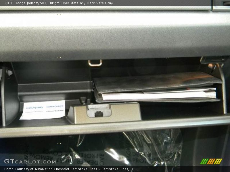 Bright Silver Metallic / Dark Slate Gray 2010 Dodge Journey SXT