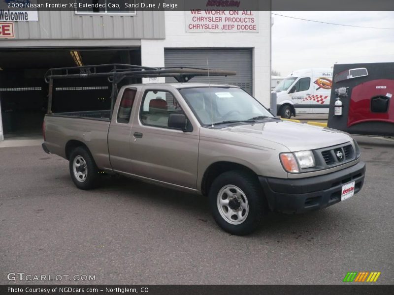 Sand Dune / Beige 2000 Nissan Frontier XE Extended Cab