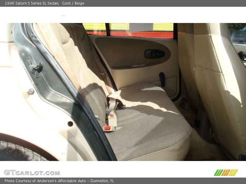 Gold / Beige 1996 Saturn S Series SL Sedan