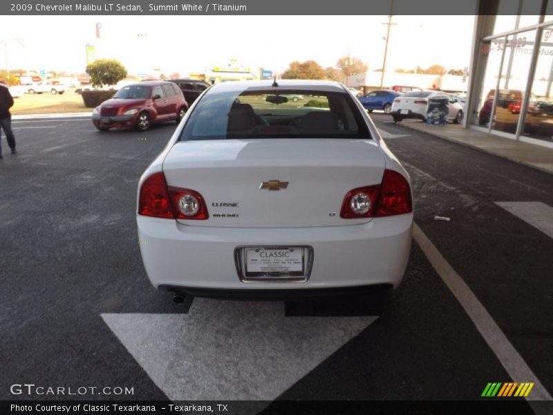Summit White / Titanium 2009 Chevrolet Malibu LT Sedan