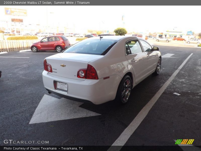 Summit White / Titanium 2009 Chevrolet Malibu LT Sedan