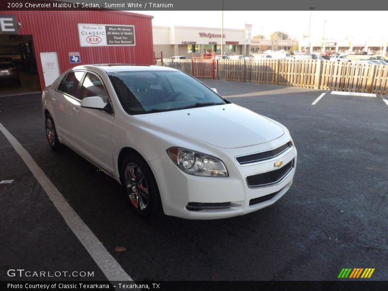 Summit White / Titanium 2009 Chevrolet Malibu LT Sedan