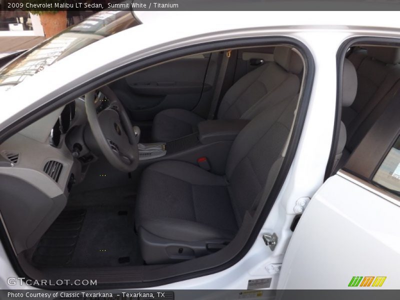 Summit White / Titanium 2009 Chevrolet Malibu LT Sedan