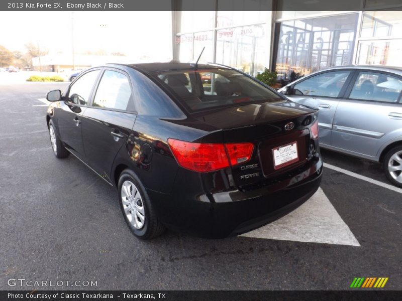 Ebony Black / Black 2013 Kia Forte EX