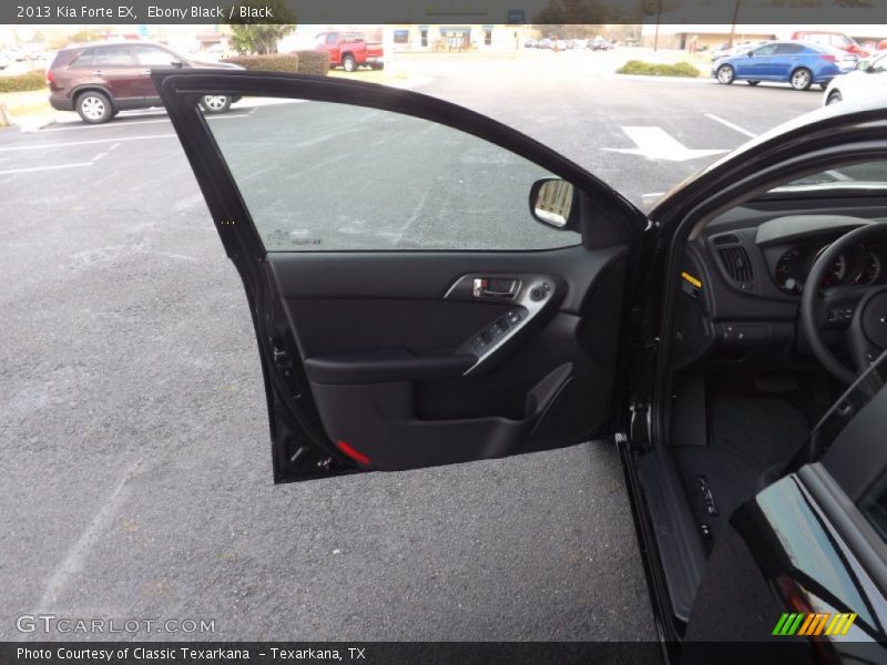 Ebony Black / Black 2013 Kia Forte EX