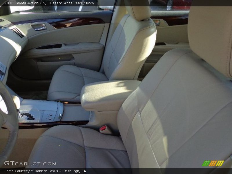 Blizzard White Pearl / Ivory 2010 Toyota Avalon XLS