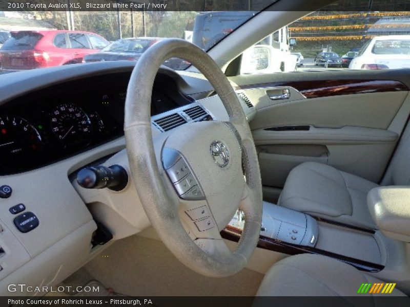 Blizzard White Pearl / Ivory 2010 Toyota Avalon XLS