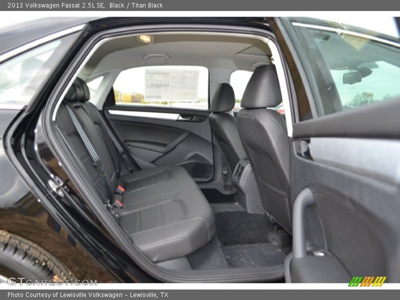 Black / Titan Black 2013 Volkswagen Passat 2.5L SE
