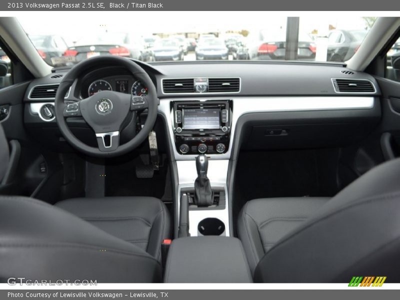 Black / Titan Black 2013 Volkswagen Passat 2.5L SE