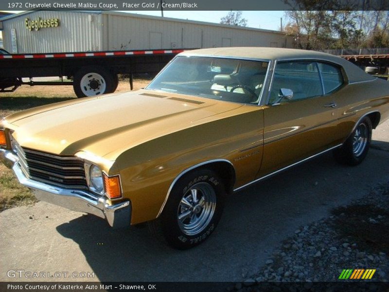 Placer Gold / Cream/Black 1972 Chevrolet Chevelle Malibu Coupe