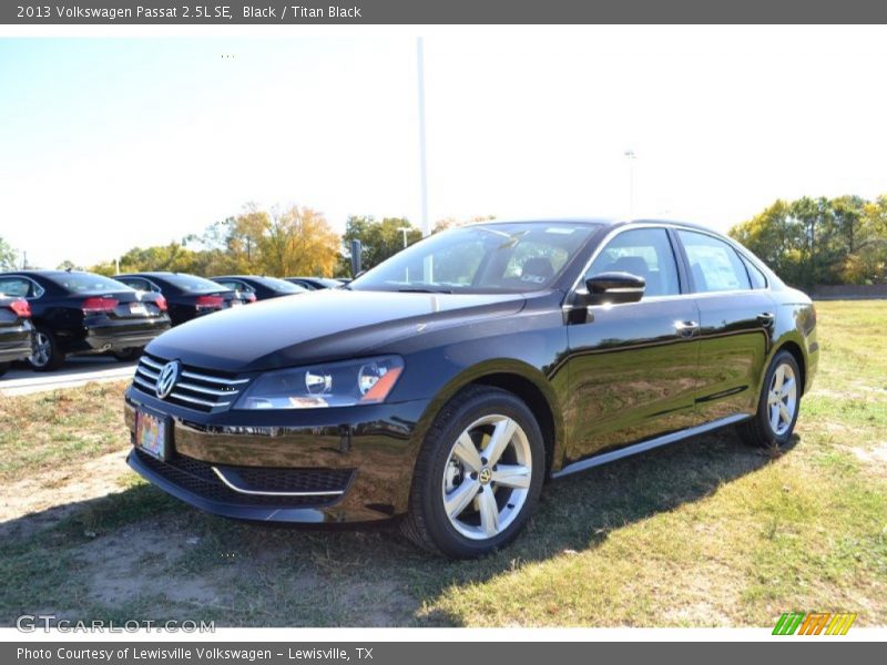 Black / Titan Black 2013 Volkswagen Passat 2.5L SE