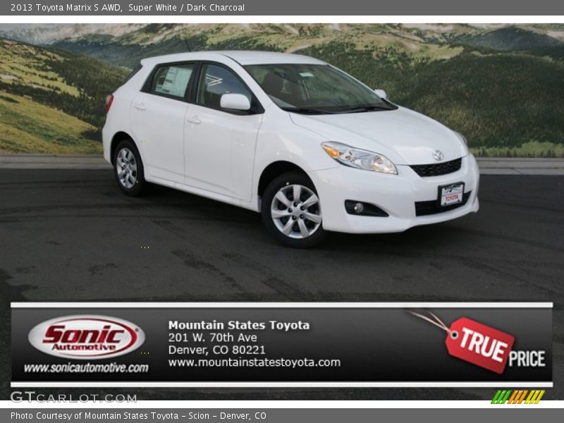 Super White / Dark Charcoal 2013 Toyota Matrix S AWD