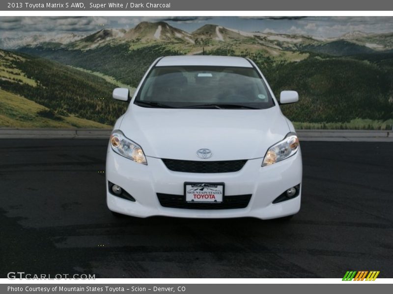 Super White / Dark Charcoal 2013 Toyota Matrix S AWD