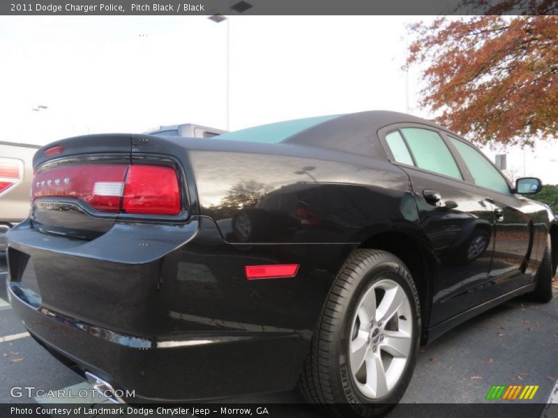 Pitch Black / Black 2011 Dodge Charger Police