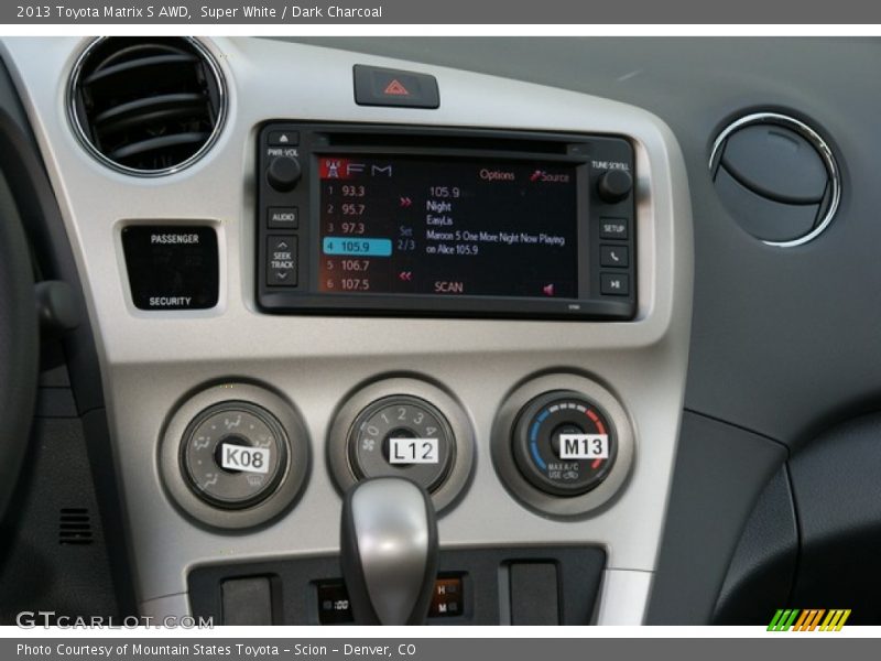Super White / Dark Charcoal 2013 Toyota Matrix S AWD