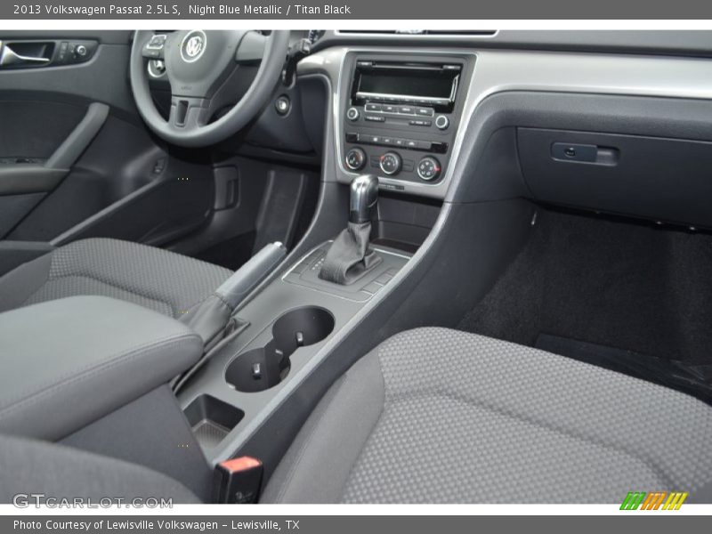 Night Blue Metallic / Titan Black 2013 Volkswagen Passat 2.5L S