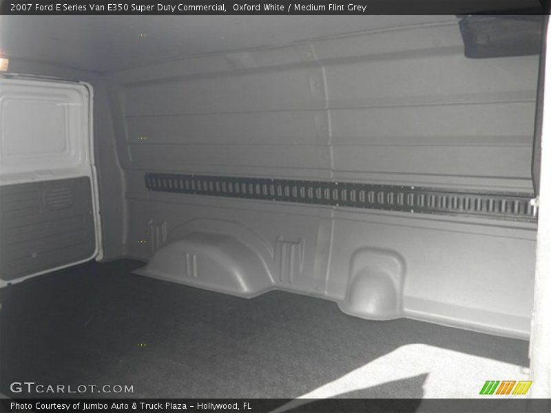 Oxford White / Medium Flint Grey 2007 Ford E Series Van E350 Super Duty Commercial