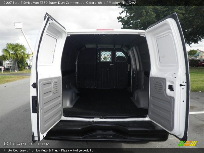 Oxford White / Medium Flint Grey 2007 Ford E Series Van E350 Super Duty Commercial