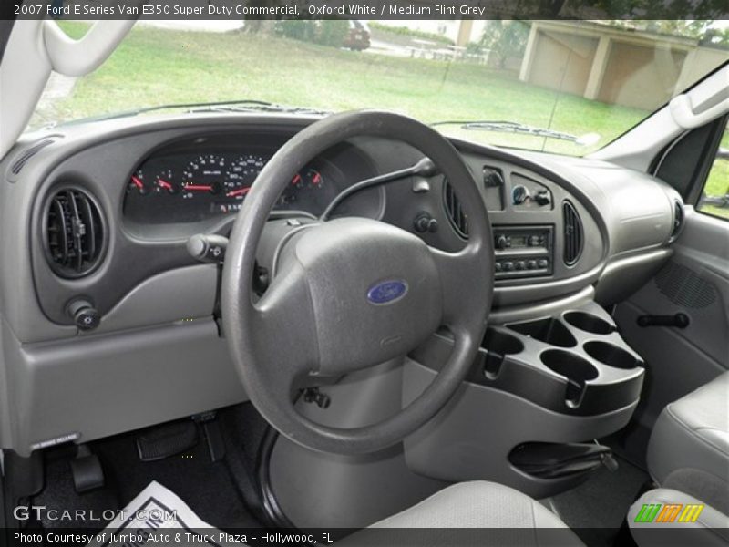 Oxford White / Medium Flint Grey 2007 Ford E Series Van E350 Super Duty Commercial