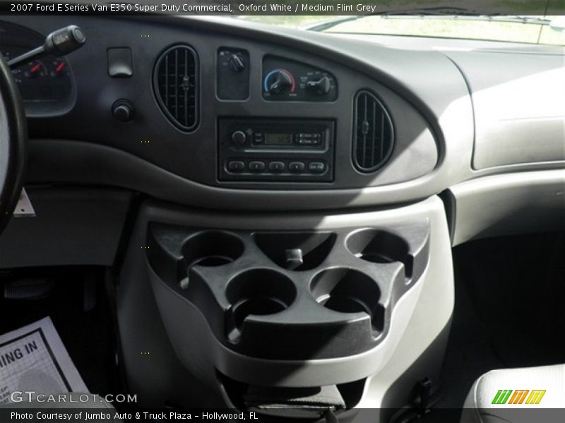 Oxford White / Medium Flint Grey 2007 Ford E Series Van E350 Super Duty Commercial