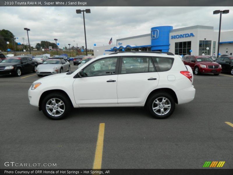 Super White / Sand Beige 2010 Toyota RAV4 I4