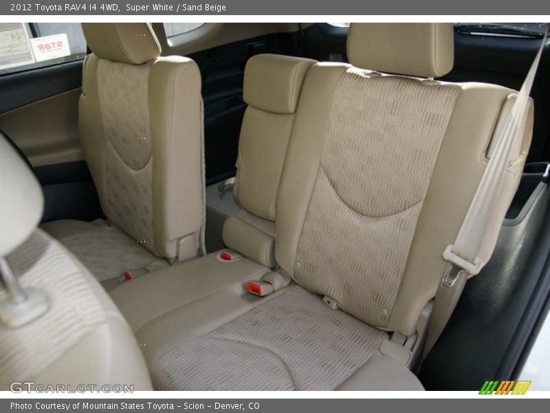 Super White / Sand Beige 2012 Toyota RAV4 I4 4WD