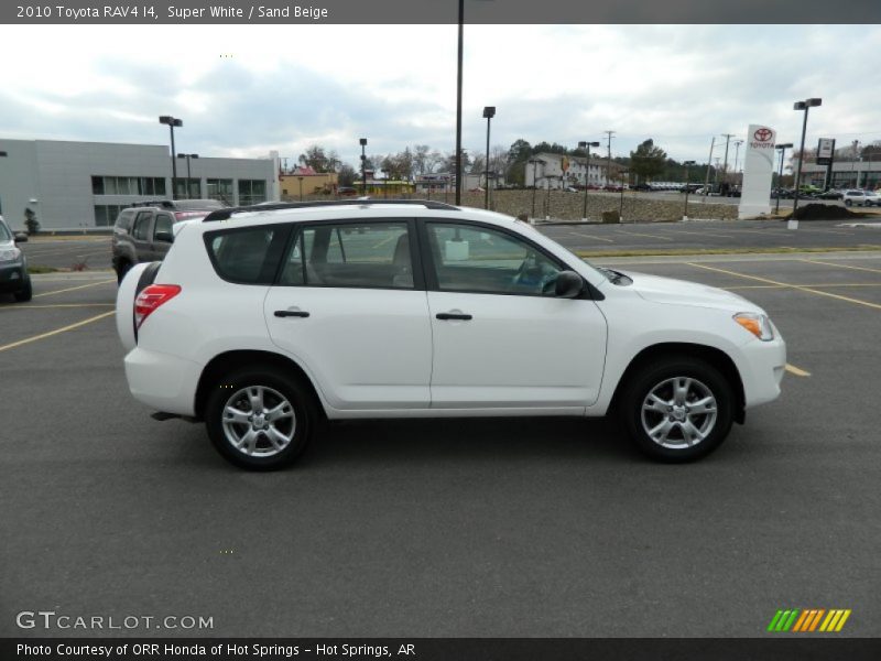 Super White / Sand Beige 2010 Toyota RAV4 I4