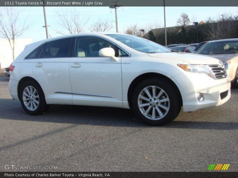 Blizzard Pearl White / Light Gray 2011 Toyota Venza I4