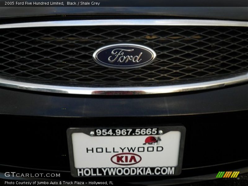 Black / Shale Grey 2005 Ford Five Hundred Limited