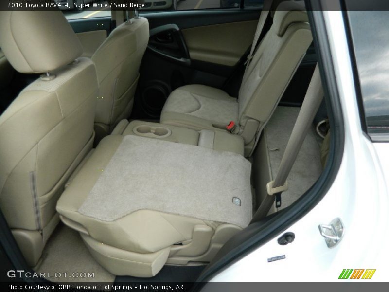 Super White / Sand Beige 2010 Toyota RAV4 I4