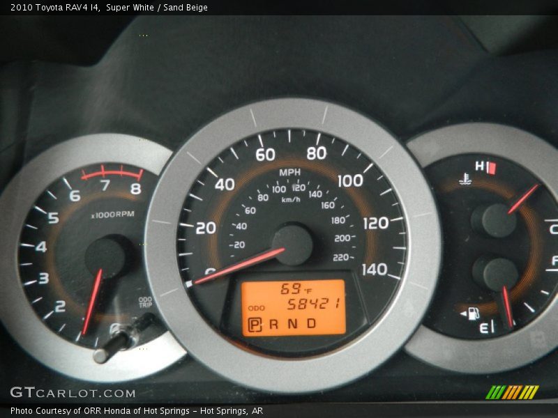 Super White / Sand Beige 2010 Toyota RAV4 I4