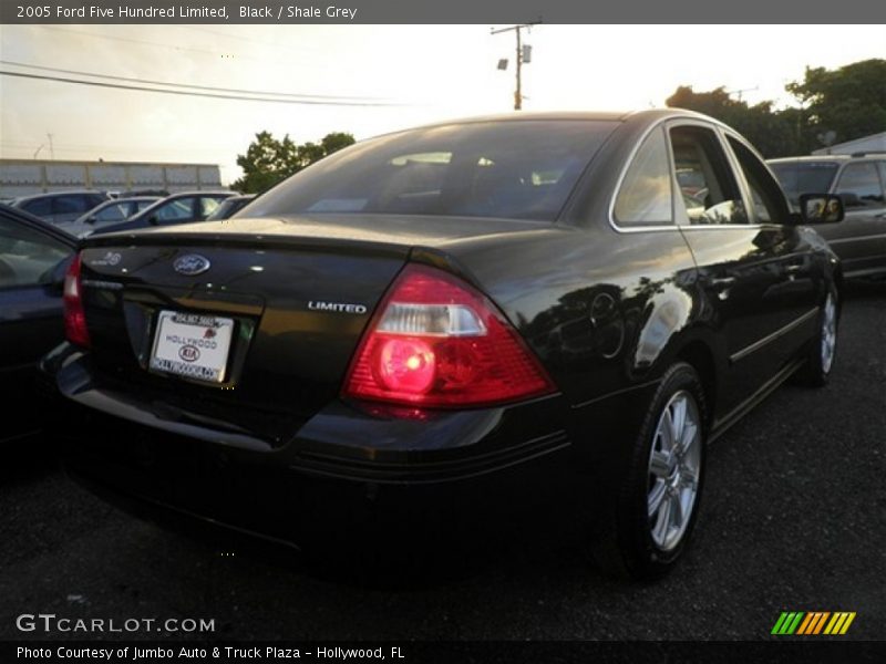 Black / Shale Grey 2005 Ford Five Hundred Limited