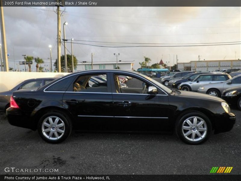 Black / Shale Grey 2005 Ford Five Hundred Limited