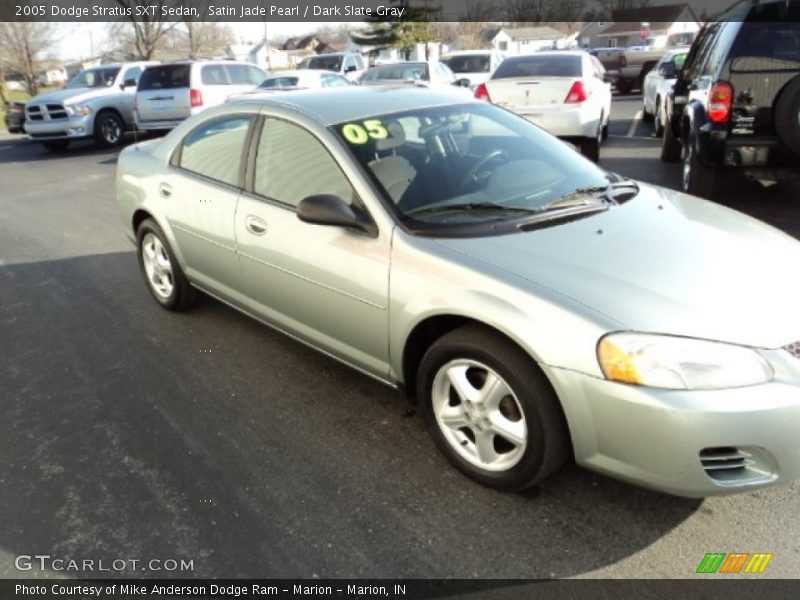 Satin Jade Pearl / Dark Slate Gray 2005 Dodge Stratus SXT Sedan