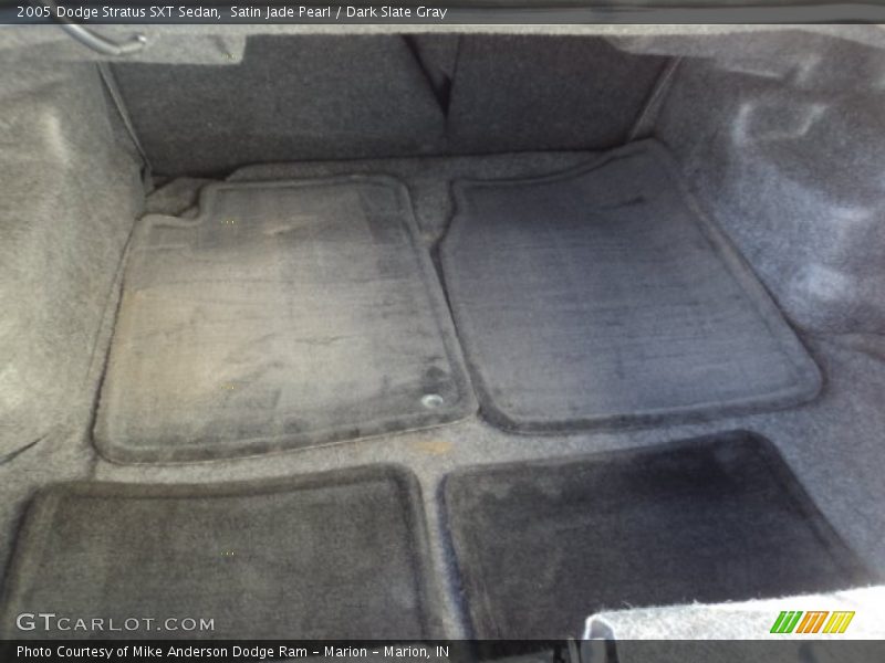 Satin Jade Pearl / Dark Slate Gray 2005 Dodge Stratus SXT Sedan