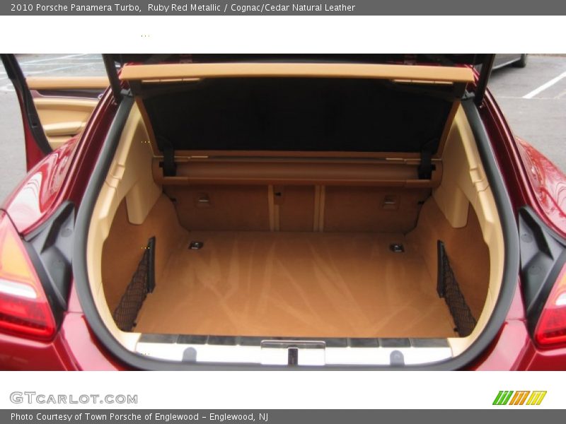  2010 Panamera Turbo Trunk