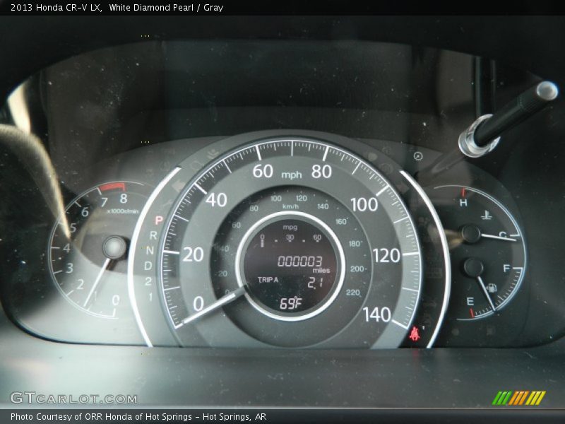 White Diamond Pearl / Gray 2013 Honda CR-V LX