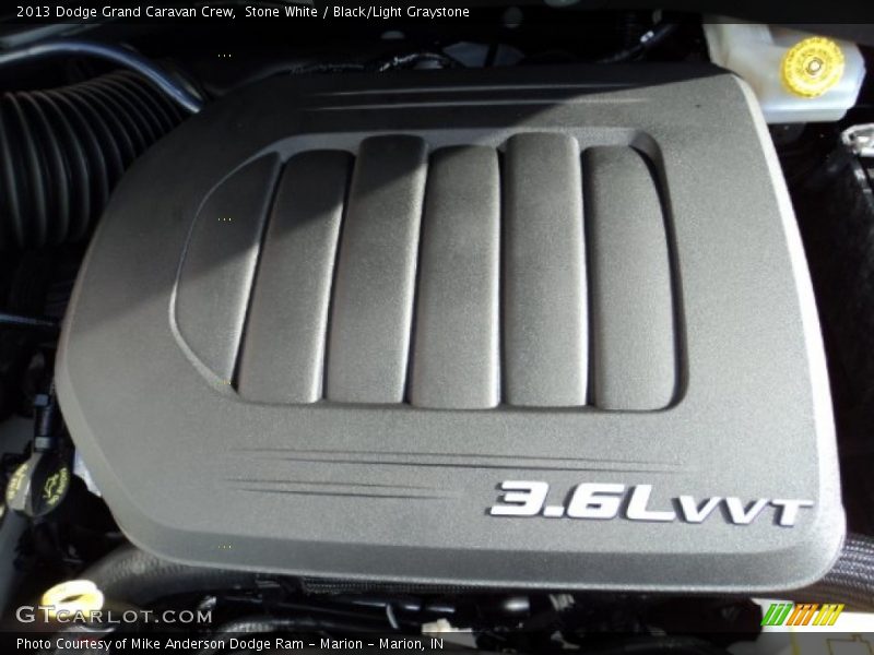 Stone White / Black/Light Graystone 2013 Dodge Grand Caravan Crew